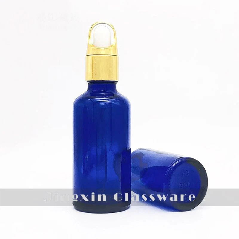 4 blue essential oil bottle001